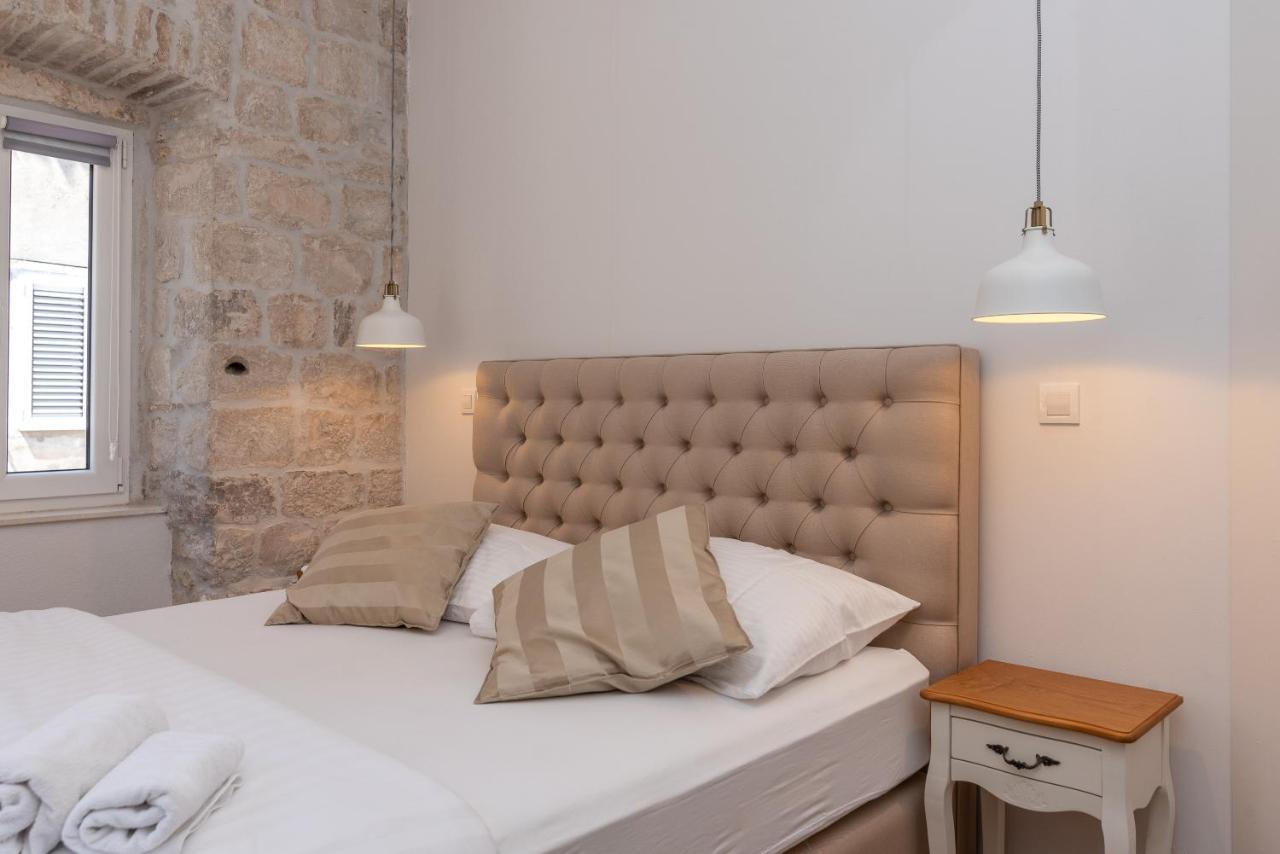 Residence Providenca Trogir Exterior photo